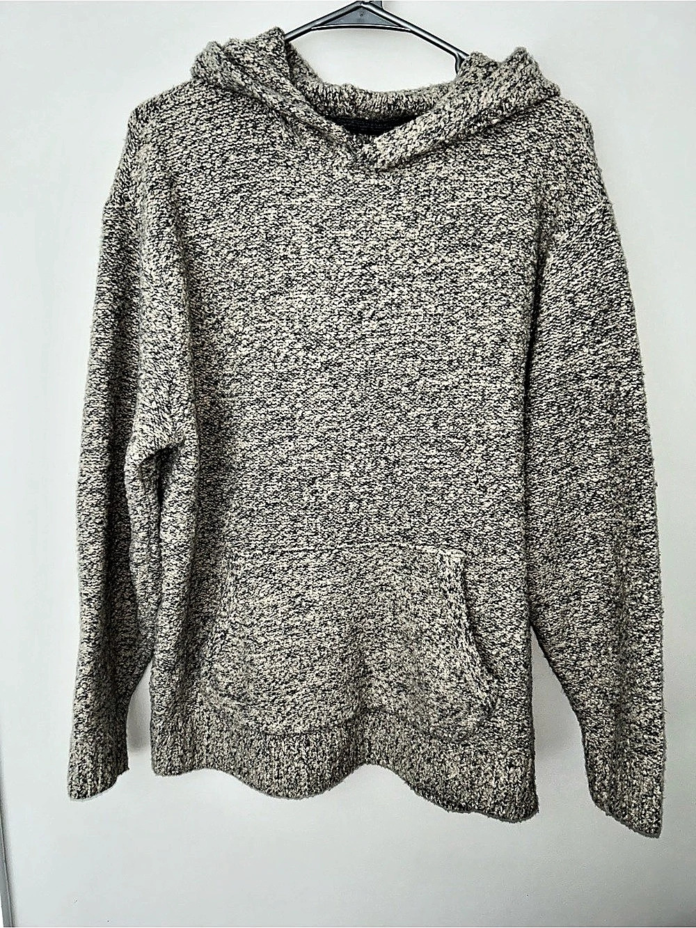 Abercrombie & Fitch Soft A&F Line Hoodie in Gray & Beige Size M
